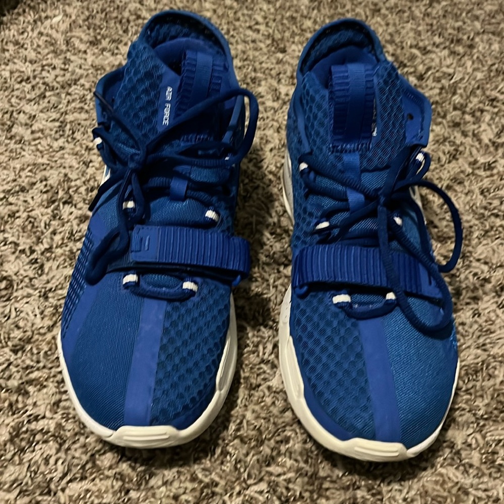 Men’s shoes